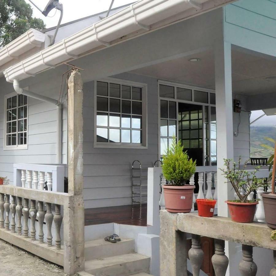 Azrien Homestay Kampong Kundassan Exterior foto